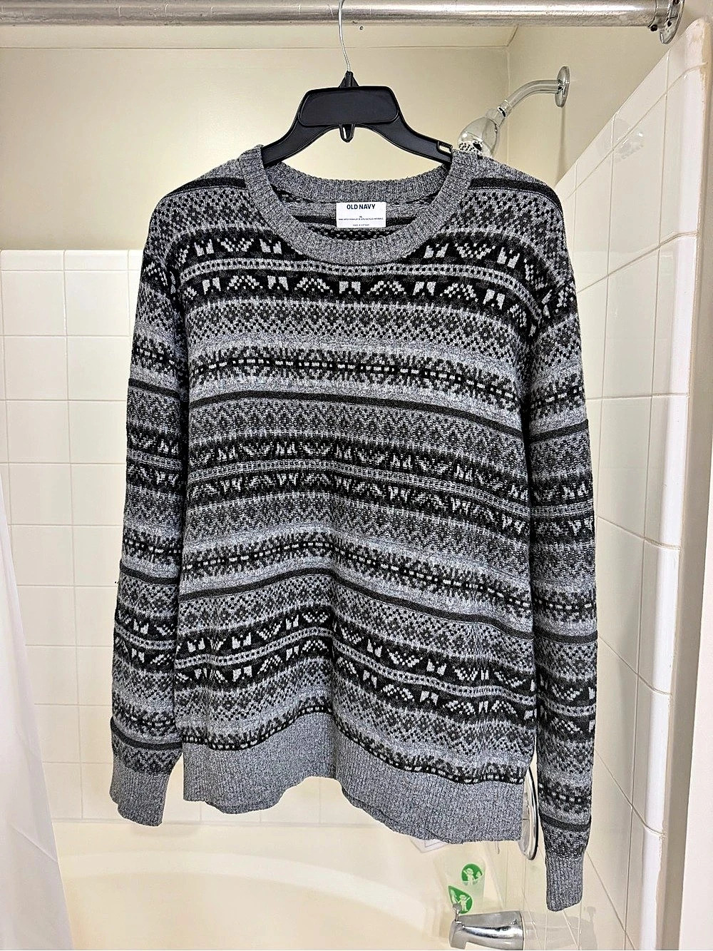 Old Navy Men's Geometric Crewneck Sweater Size XL